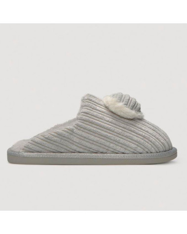 Zapatillas Home Ysabel Mora Mujer Corazón gris
